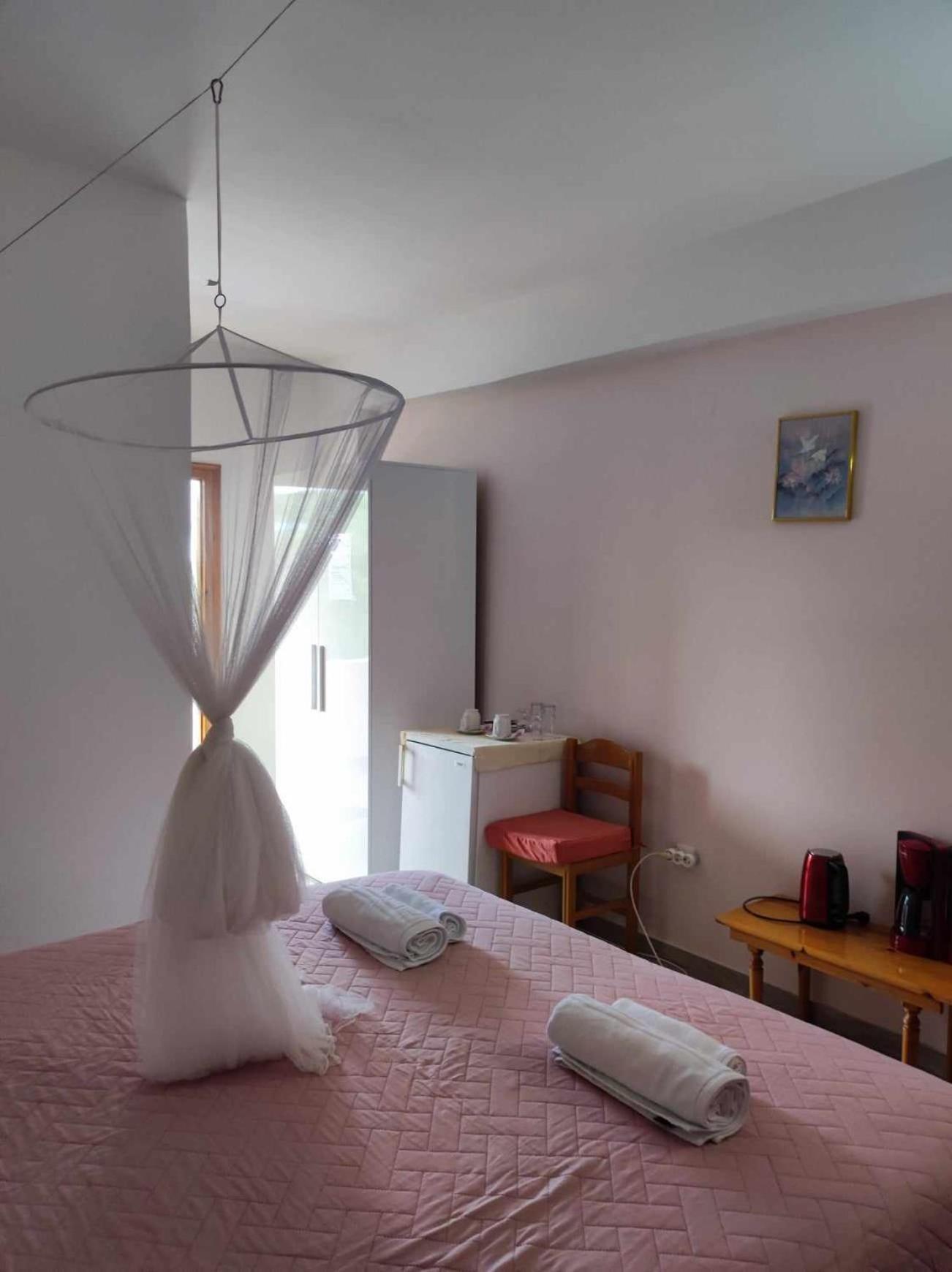 מלון אגיוס גיורגיוס פגון Marianna House מראה חיצוני תמונה