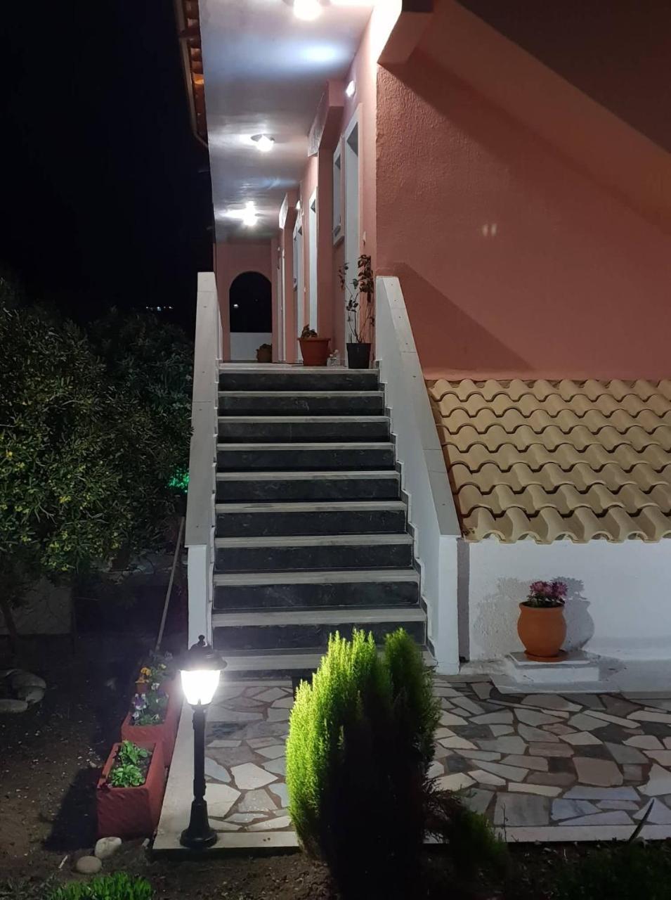 מלון אגיוס גיורגיוס פגון Marianna House מראה חיצוני תמונה